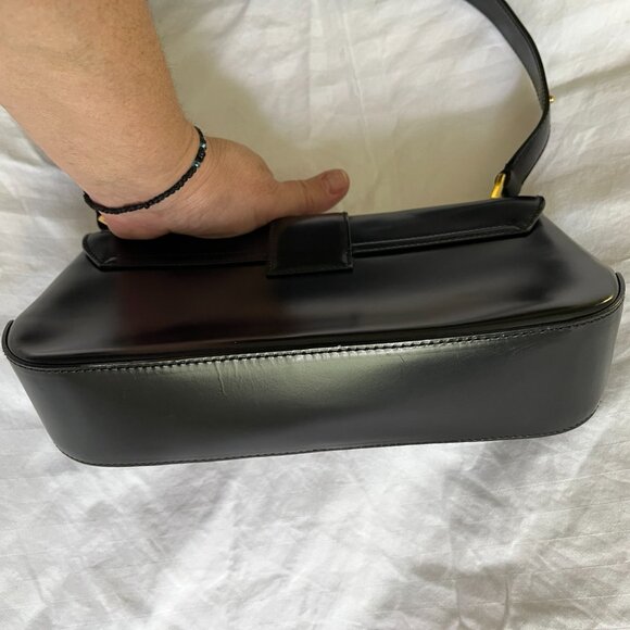 Salvatore Ferragamo Grancini Leather handbag - Picture 10 of 11